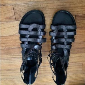 BOC Born women sandals